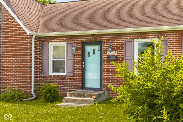 2411 Ohio Avenue, Columbus, IN 47201