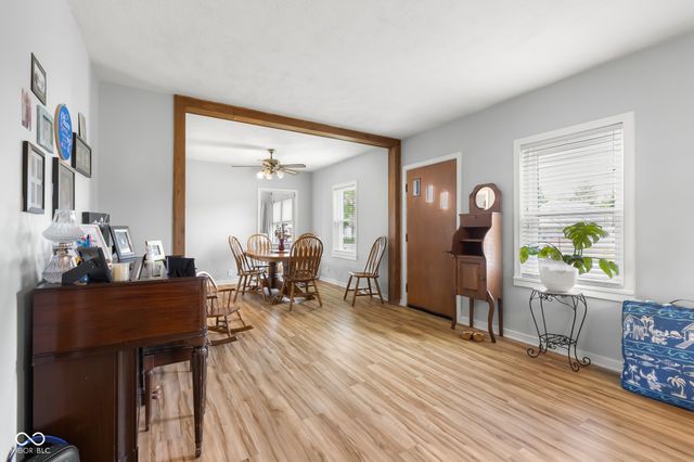 2411 Ohio Avenue, Columbus, IN 47201