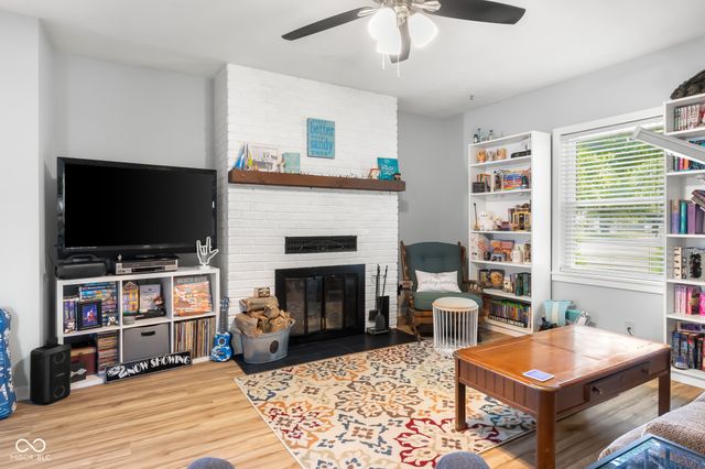 2411 Ohio Avenue, Columbus, IN 47201