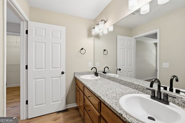 981 Hoyt Street, Cornelia, GA 30531
