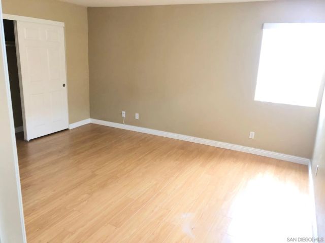 7280 Hyatt St 3, San Diego, CA 92111