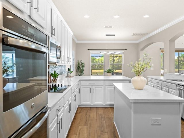 2115 PLANTATION OAK DRIVE, Orlando, FL 32824