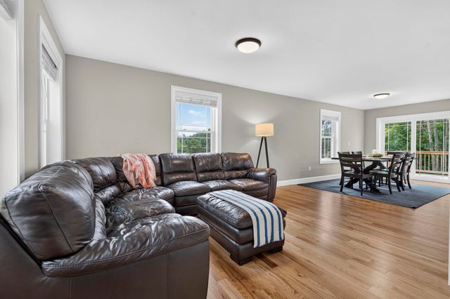 20 Woodbury Lane, Boscawen, NH 03303