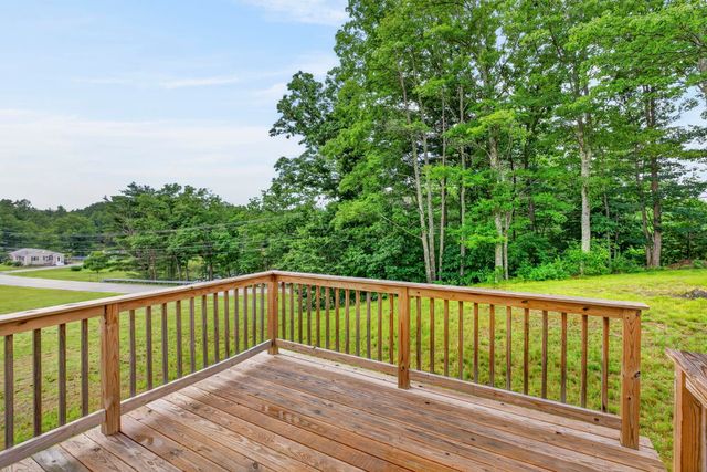 20 Woodbury Lane, Boscawen, NH 03303