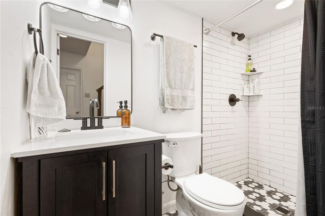 20 NW 24TH STREET, Gainesville, FL 32607