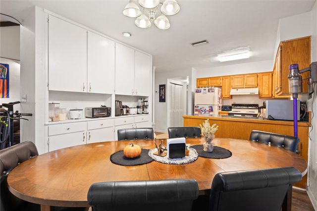 20 NW 24TH STREET, Gainesville, FL 32607