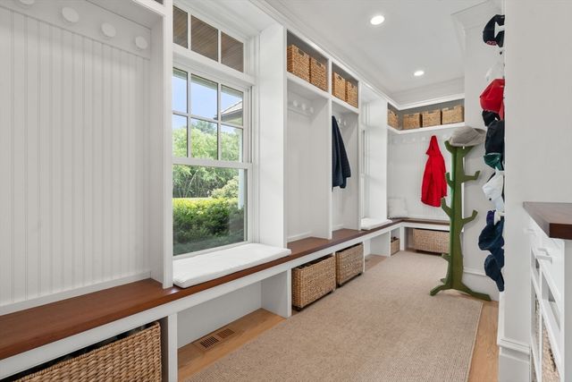 300 Glen Road, Weston, MA 02493