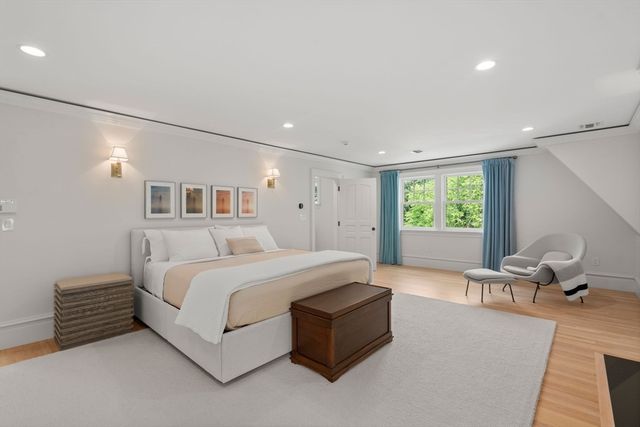 300 Glen Road, Weston, MA 02493