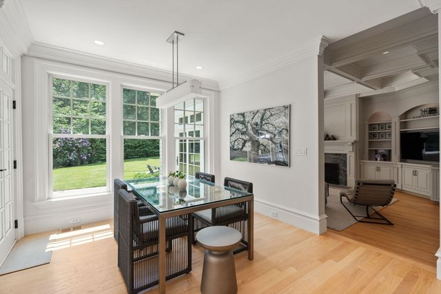 300 Glen Road, Weston, MA 02493