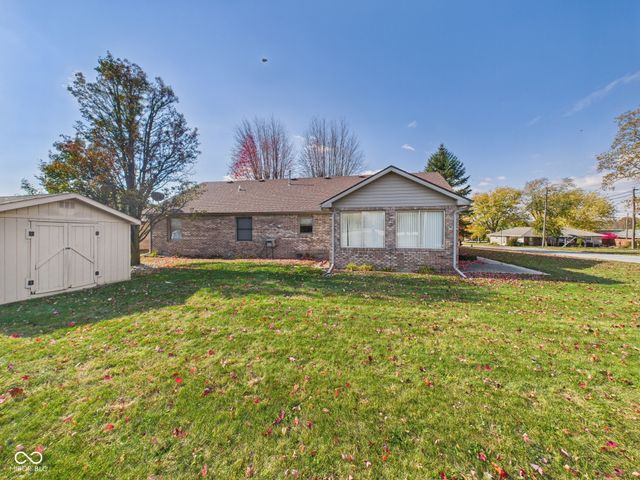 211 Orchard Lane, Alexandria, IN 46001