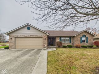 211 Orchard Lane, Alexandria, IN 46001