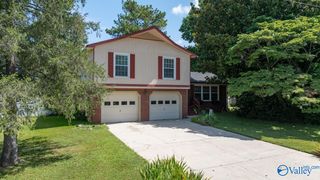 2103 Bideford Drive SW, Huntsville, AL 35803