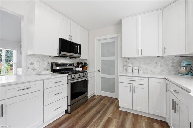 3709 Rokeby AVE, Chesapeake, VA 23325