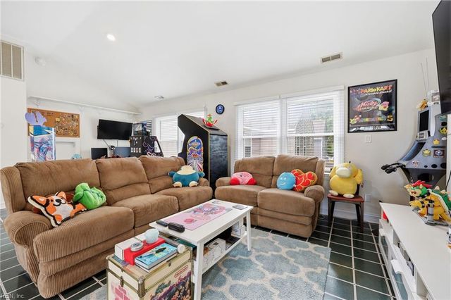 3709 Rokeby AVE, Chesapeake, VA 23325