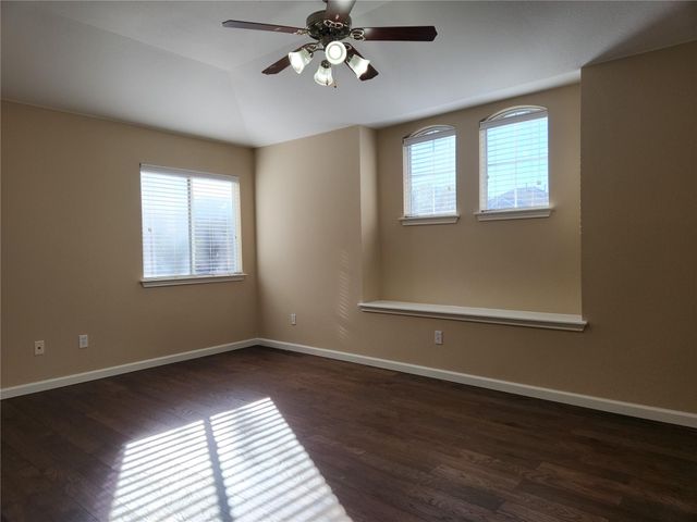 10202 Maydelle DR 225, Austin, TX 78748