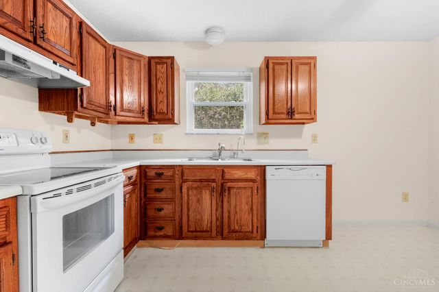 7316 Osceola Drive, Madeira, OH 45243