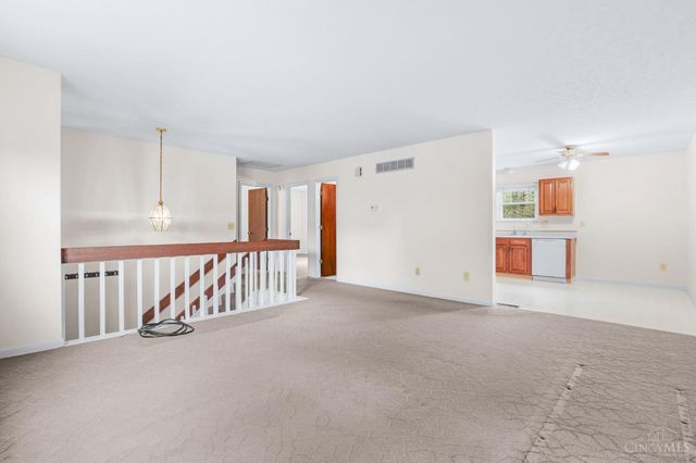 7316 Osceola Drive, Madeira, OH 45243