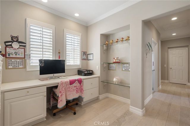 24 Malibu, Irvine, CA 92602
