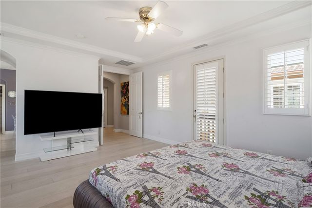 24 Malibu, Irvine, CA 92602