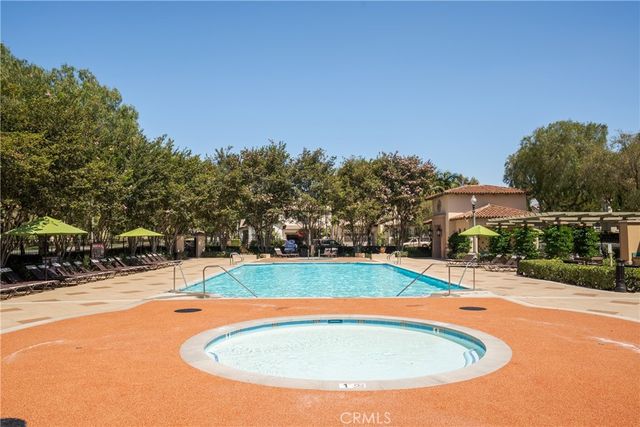 24 Malibu, Irvine, CA 92602