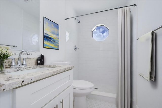 3540 65th Ave Cir E, Other City - In The State Of Florida, FL 34243