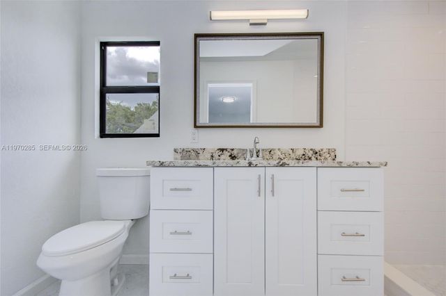 3540 65th Ave Cir E, Other City - In The State Of Florida, FL 34243