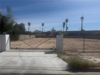 1629 Westwood Drive, Las Vegas, NV 89102