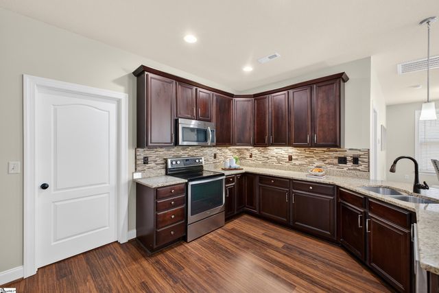 219 Catskill Drive, Taylors, SC 29687