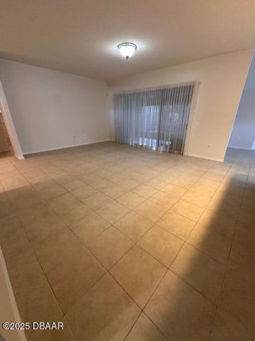 6820 Stoneheath Lane, Port Orange, FL 32128