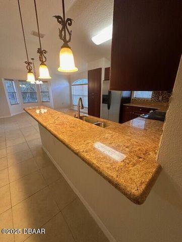 6820 Stoneheath Lane, Port Orange, FL 32128