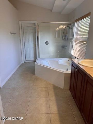 6820 Stoneheath Lane, Port Orange, FL 32128