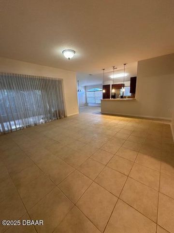 6820 Stoneheath Lane, Port Orange, FL 32128