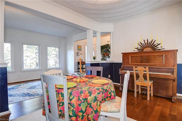 2404 Navarre WAY, Virginia Beach, VA 23456