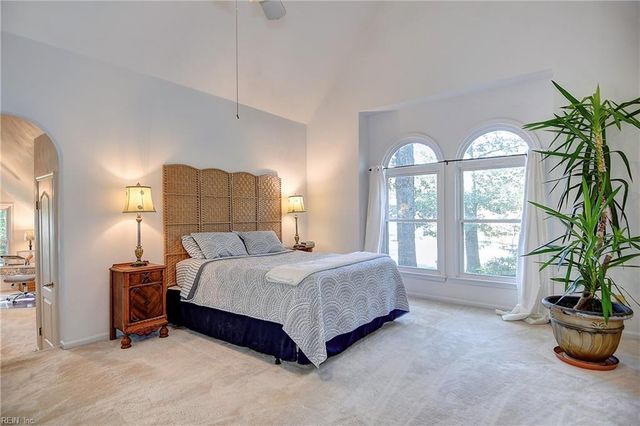 2404 Navarre WAY, Virginia Beach, VA 23456