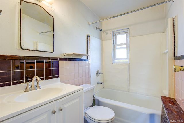 53-21 194th Street, Flushing, NY 11365