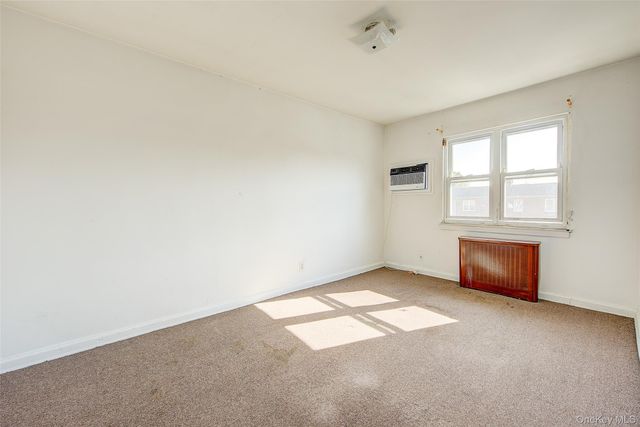 53-21 194th Street, Flushing, NY 11365