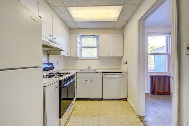 53-21 194th Street, Flushing, NY 11365