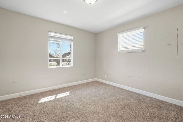 2016 W WHITTON Avenue, Phoenix, AZ 85015
