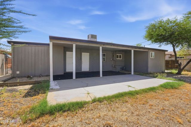 2016 W WHITTON Avenue, Phoenix, AZ 85015