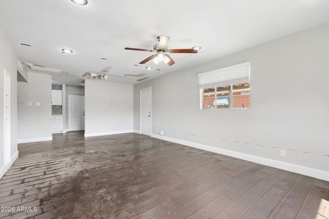 2016 W WHITTON Avenue, Phoenix, AZ 85015