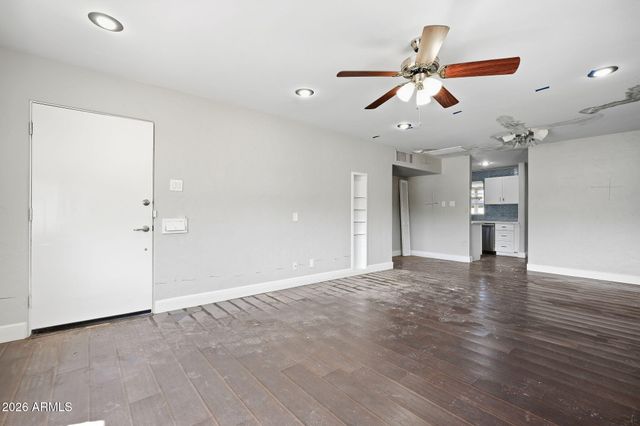 2016 W WHITTON Avenue, Phoenix, AZ 85015