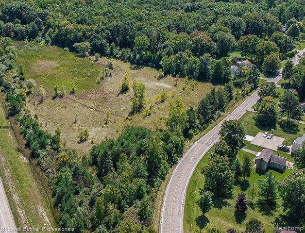 1001 S Vassar Road, Davison, MI 48423