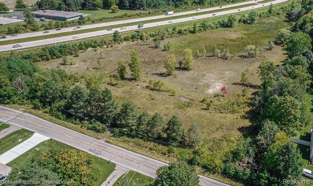 1001 S Vassar Road, Davison, MI 48423