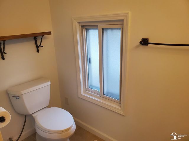 33790 Steadman Road, New Boston, MI 48164