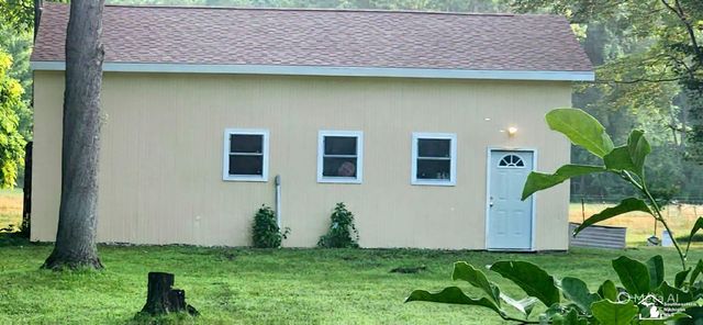 33790 Steadman Road, New Boston, MI 48164