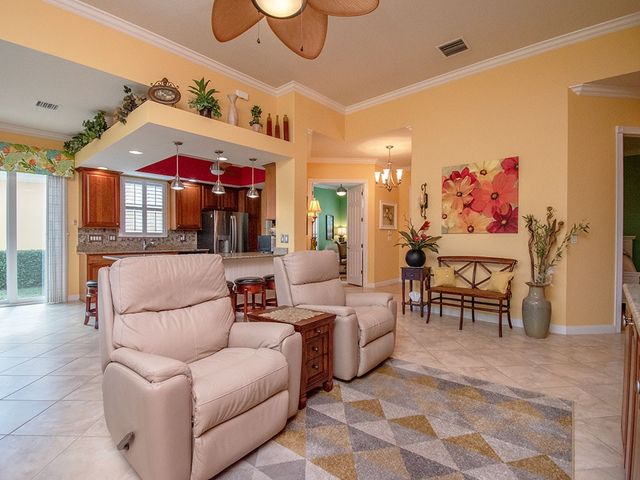 5122 Formosa Circle, Vero Beach, FL 32967