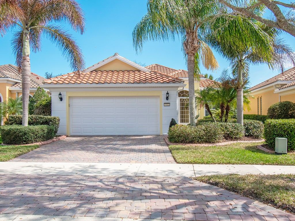 5122 Formosa Circle, Vero Beach, FL 32967