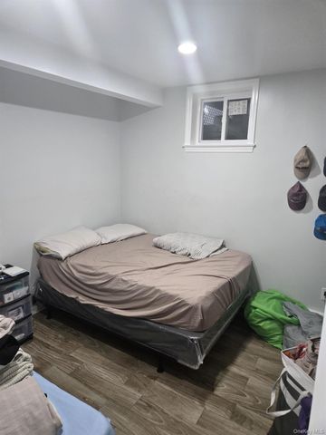 2 Ritter Avenue, Amityville, NY 11701