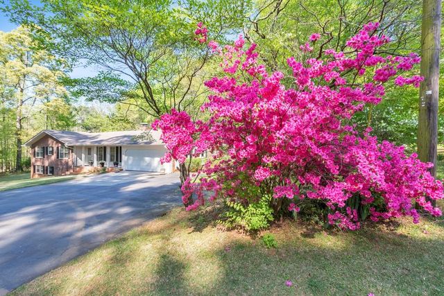 1150 Acworth Due West Road NW, Kennesaw, GA 30152