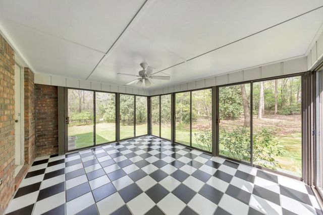 1150 Acworth Due West Road NW, Kennesaw, GA 30152